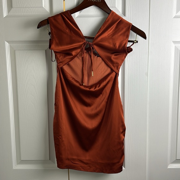 NWT SUPER SEXY copper halter dress - Picture 4 of 8